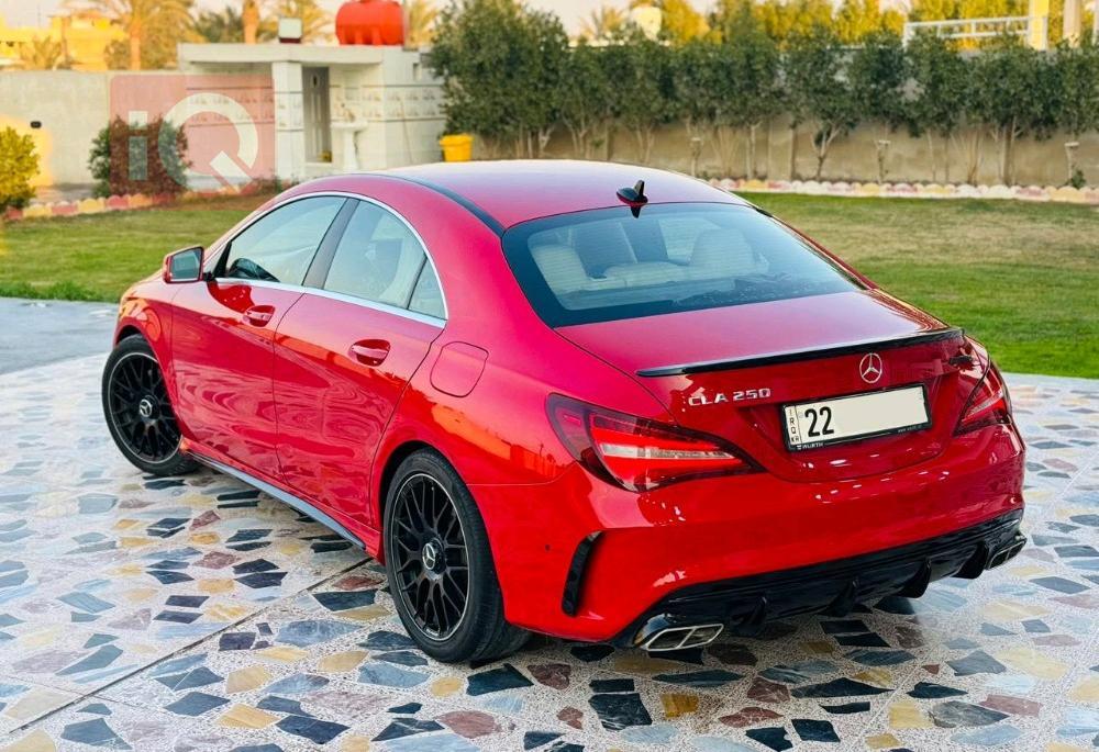 Mercedes-Benz CLA